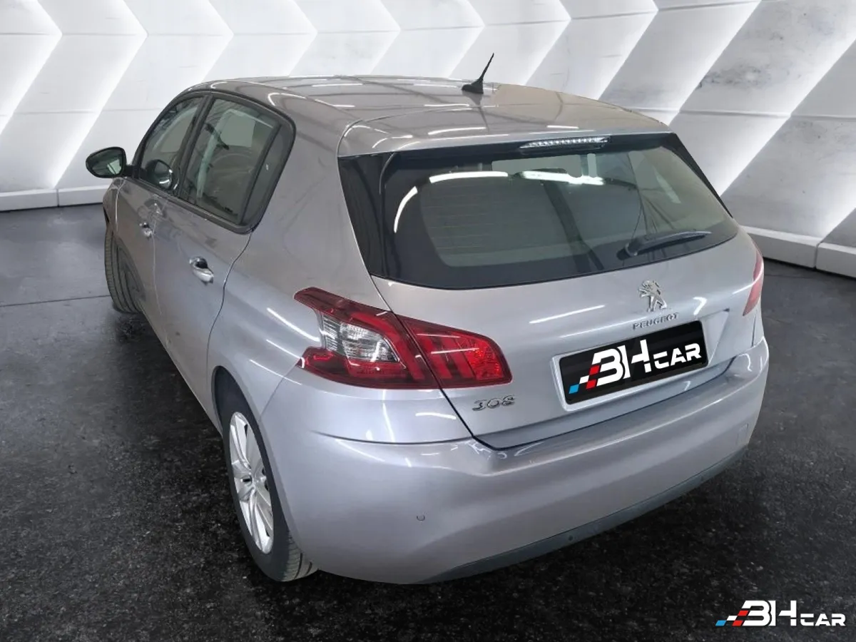 Peugeot 308 - photo 4