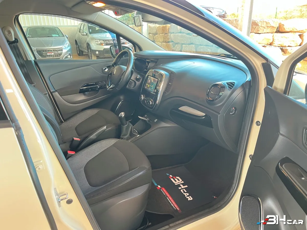 Renault Captur - photo 17