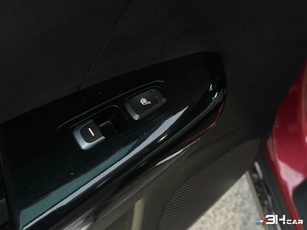 Kia Sportage - photo 24