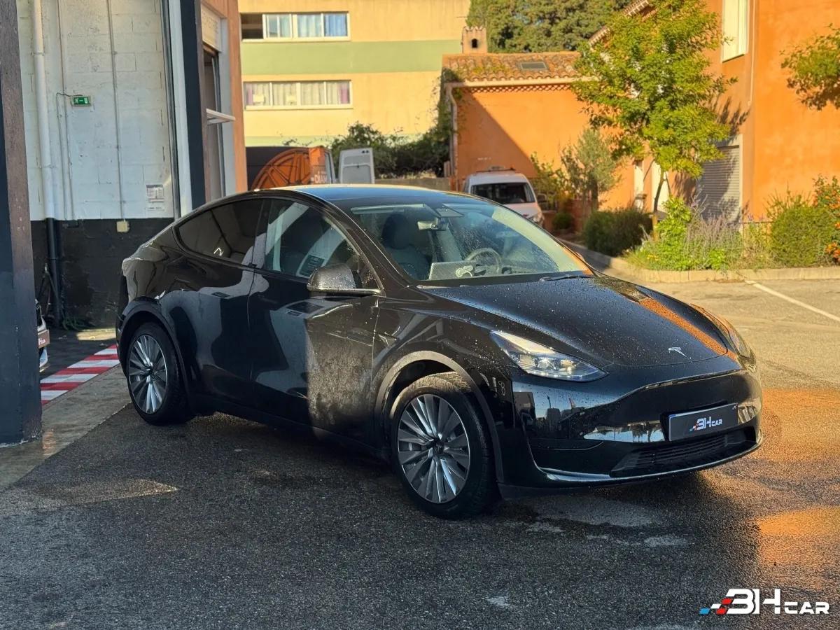 Aperçu indisponible de Tesla Model-y