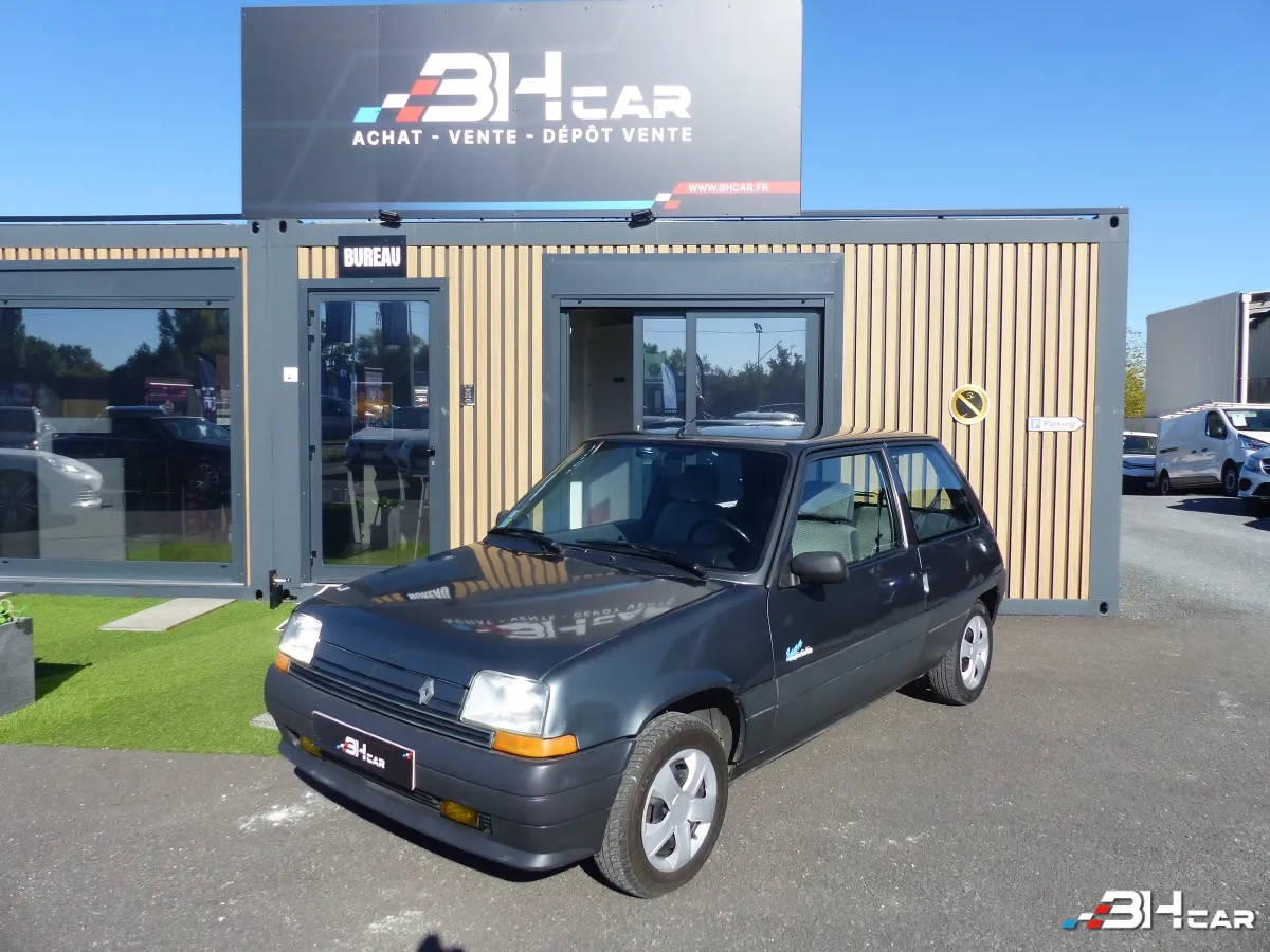 Renault R5