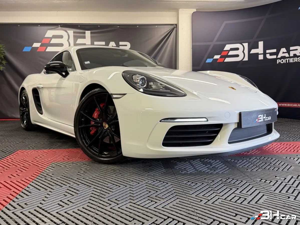Porsche 718 Cayman