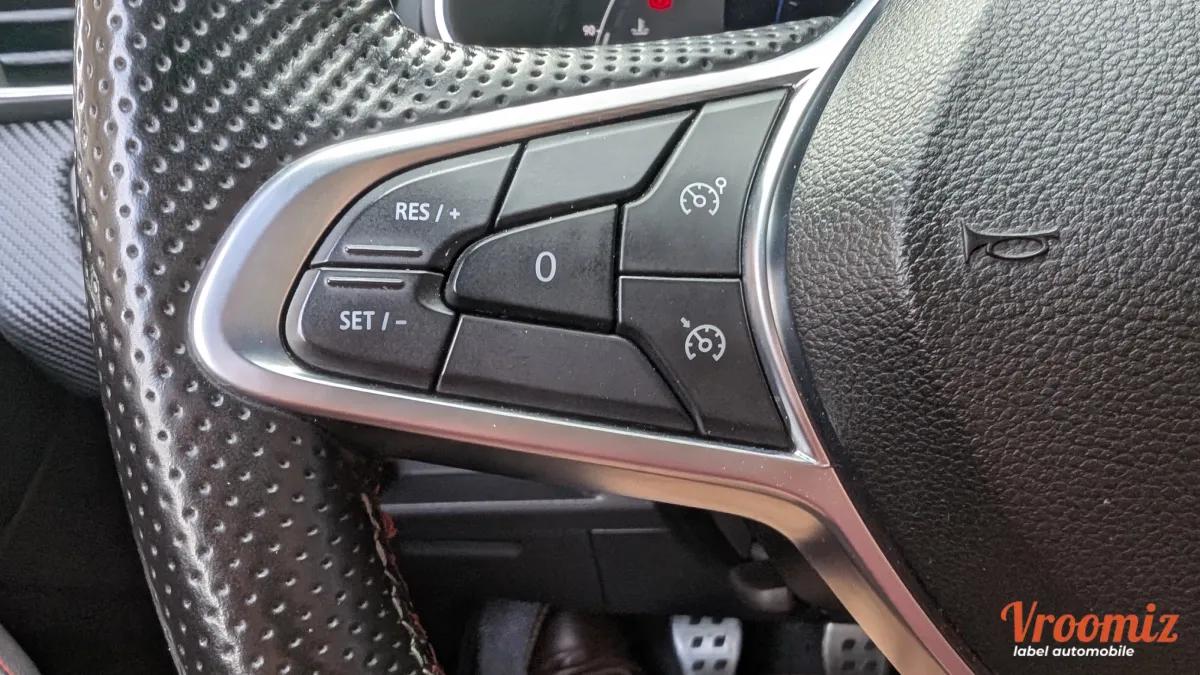 Renault Clio 1.0 TCE 100 RS LINE BOSE EDITION
