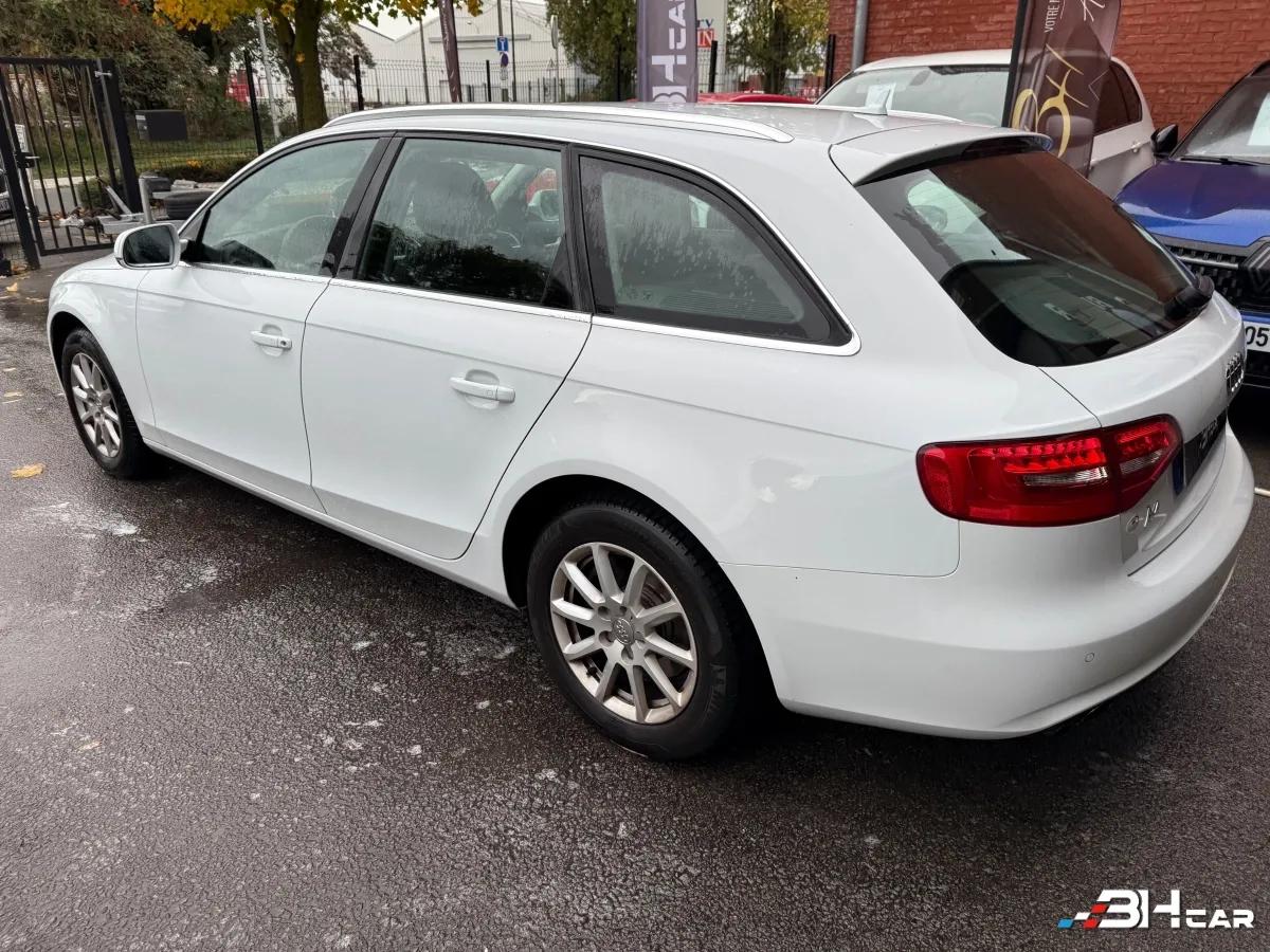 Aperçu indisponible de Audi A4