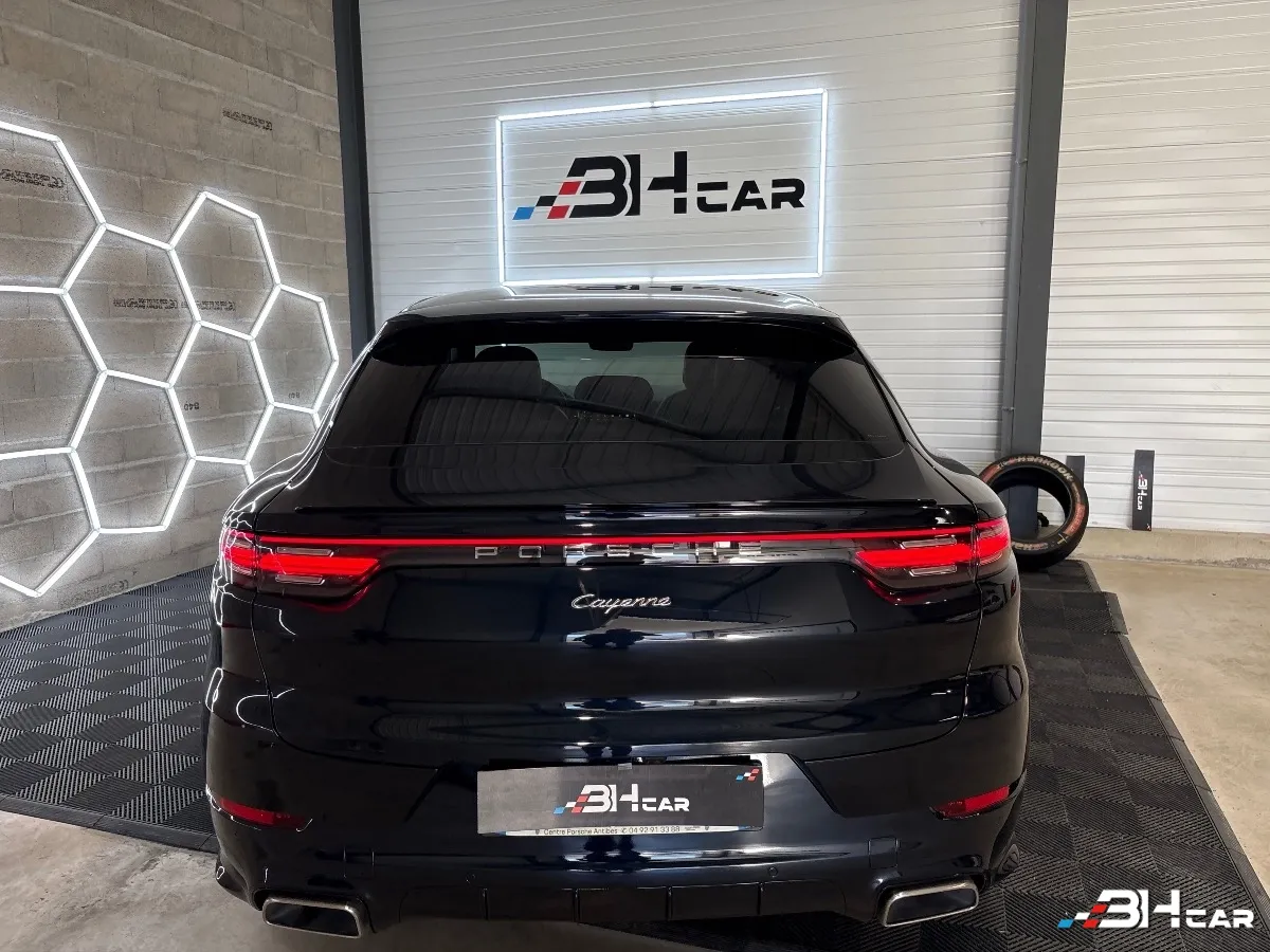 Porsche Cayenne - photo 6