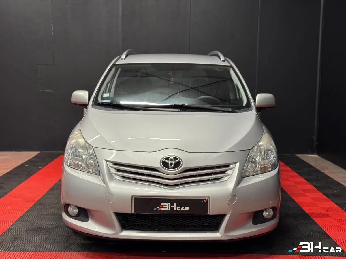 Aperçu indisponible de Toyota Verso