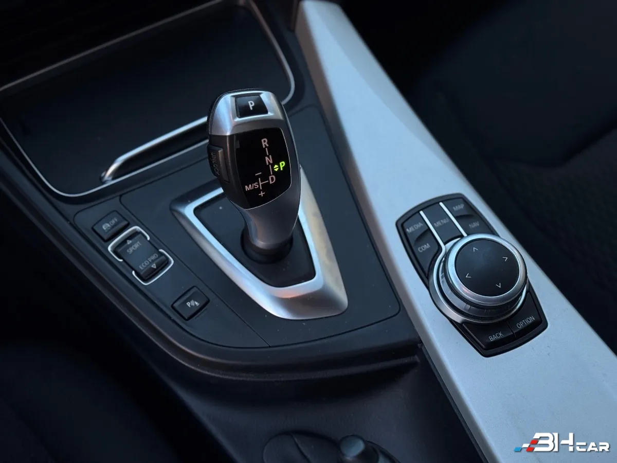 Bmw Serie 3 - photo 16