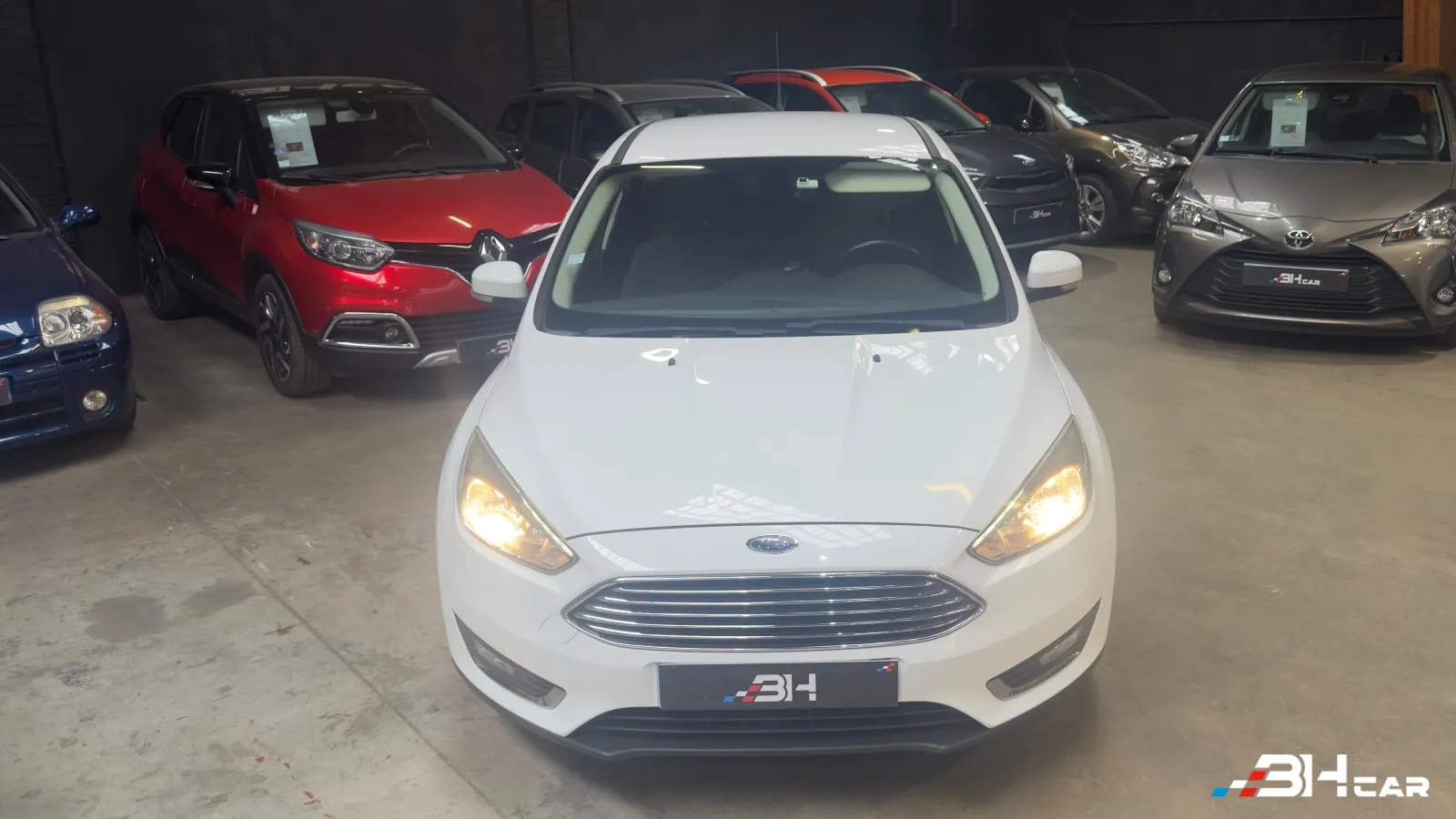 Ford Focus - photo 6