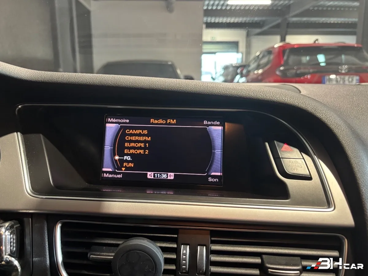 Audi A4 - photo 16