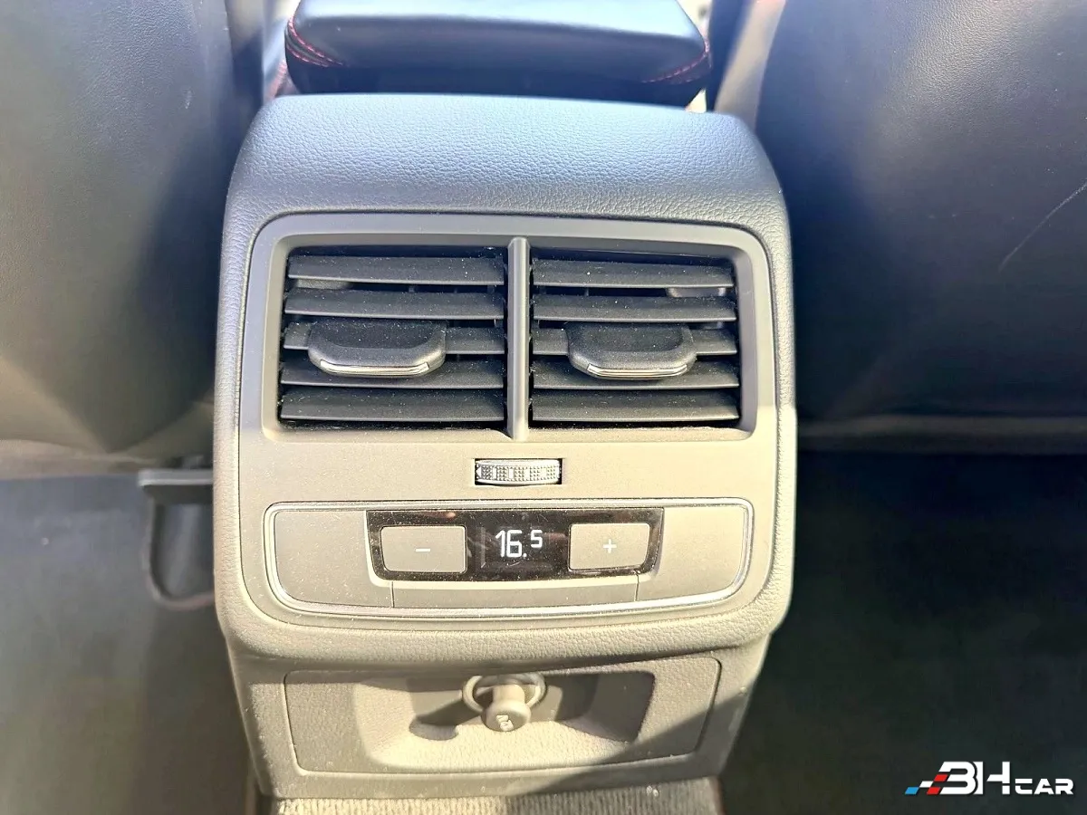 Audi Rs4 - photo 13