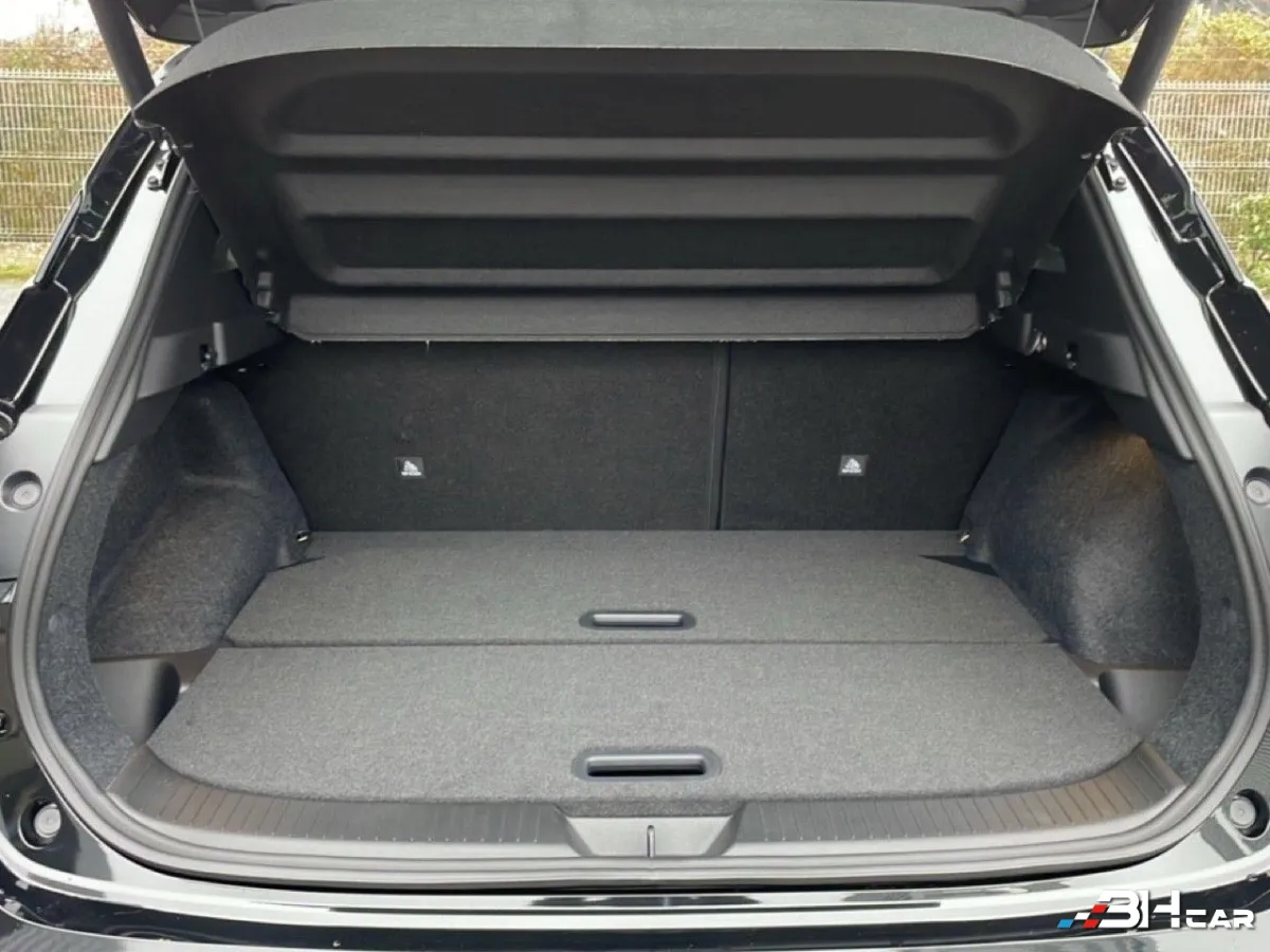 Nissan Qashqai - photo 16