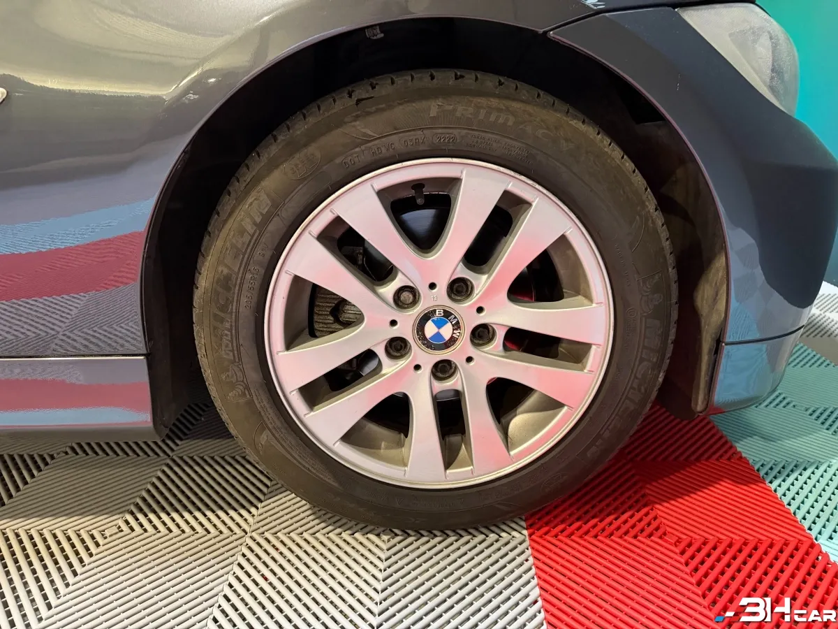 Bmw Serie 3 - photo 26
