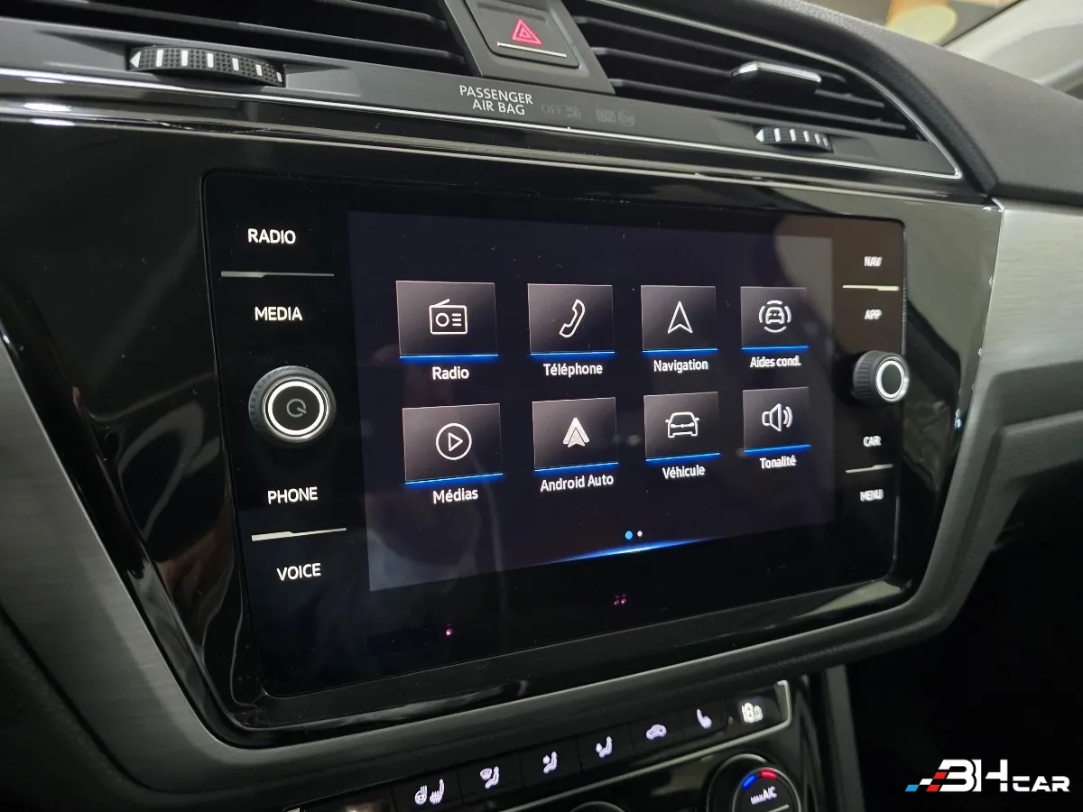 Volkswagen Touran - photo 15