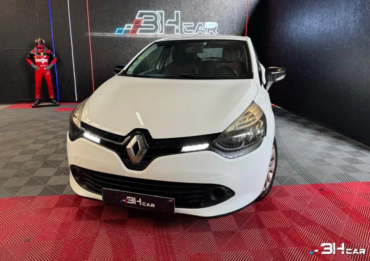 Aperçu indisponible de RENAULT Clio