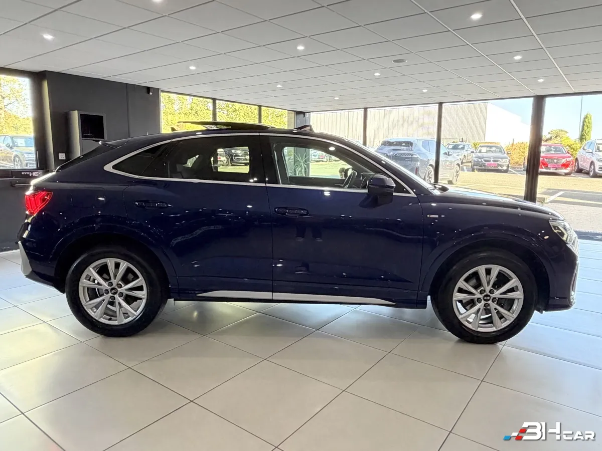 Audi Q3 - photo 4