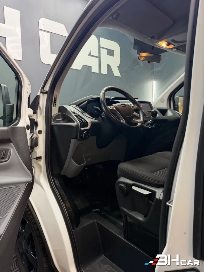 Ford Transit Custom Vu - photo 13