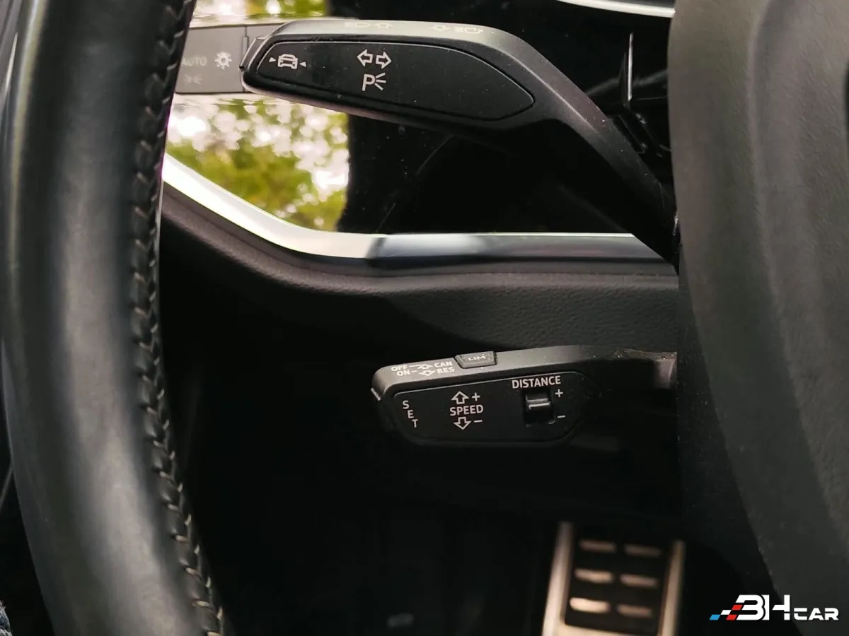 Audi Q3 - photo 17