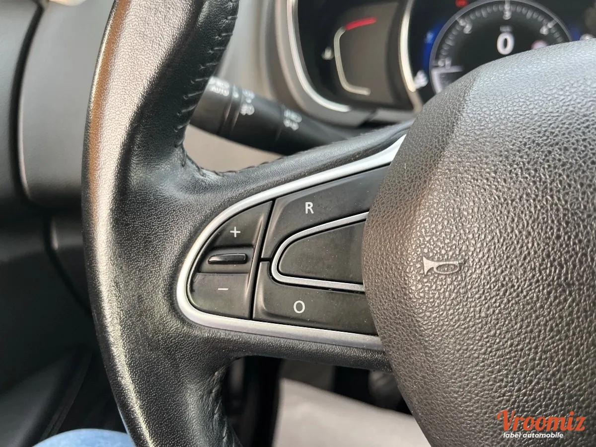 RENAULT SCENIC IV 1.5 dCi 110 CH