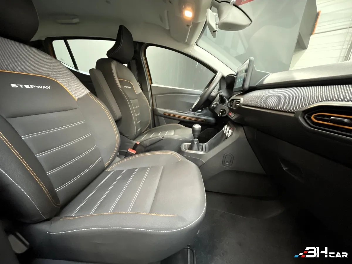 Dacia Sandero - photo 8