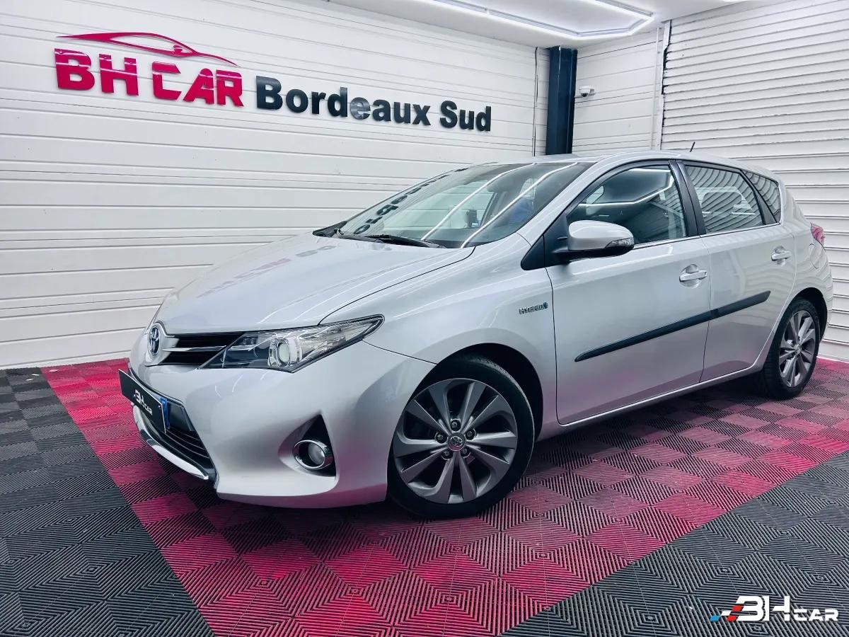 Image: Toyota Auris 1.8 HSD 136ch FULL-HYBRID DYNAMIC BVA //