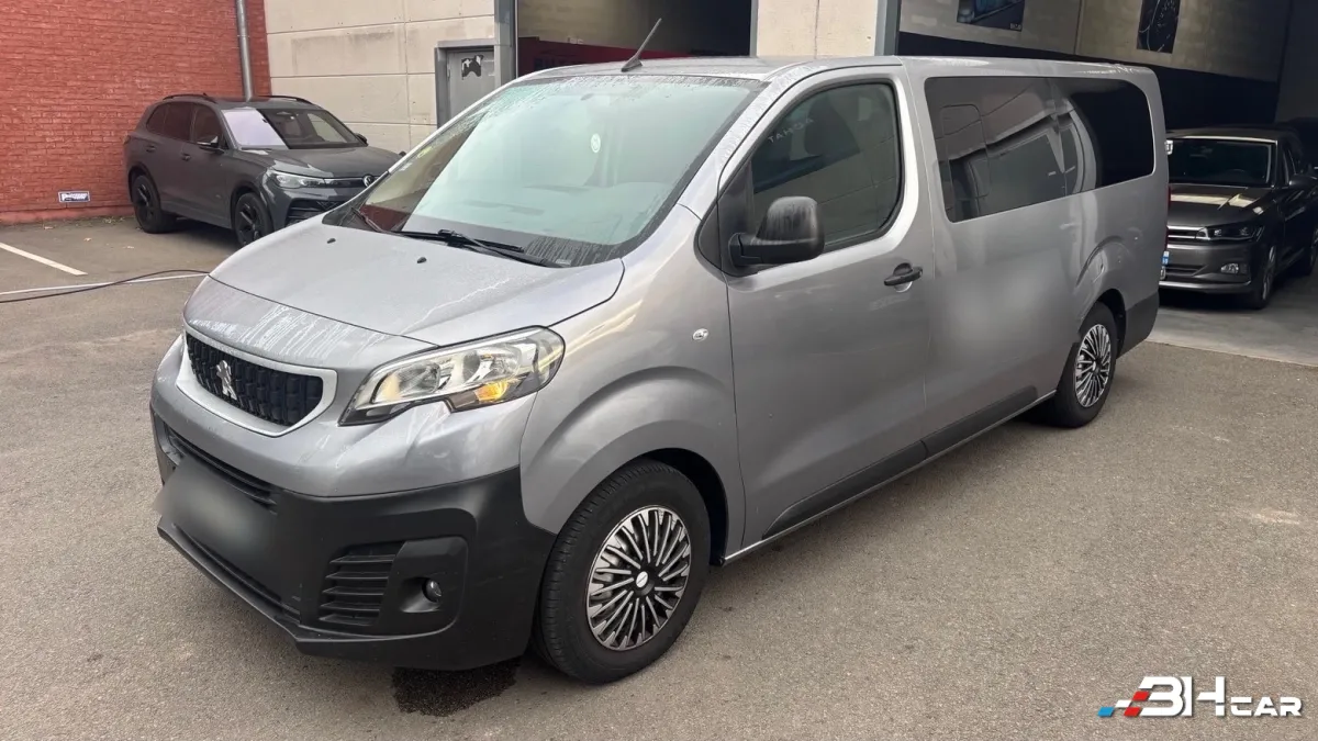 Peugeot Traveller - photo 3