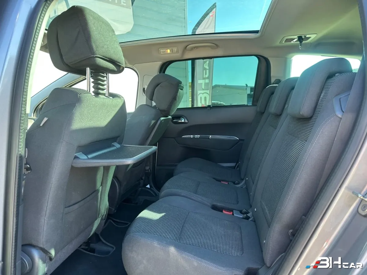 Peugeot 5008 - photo 21