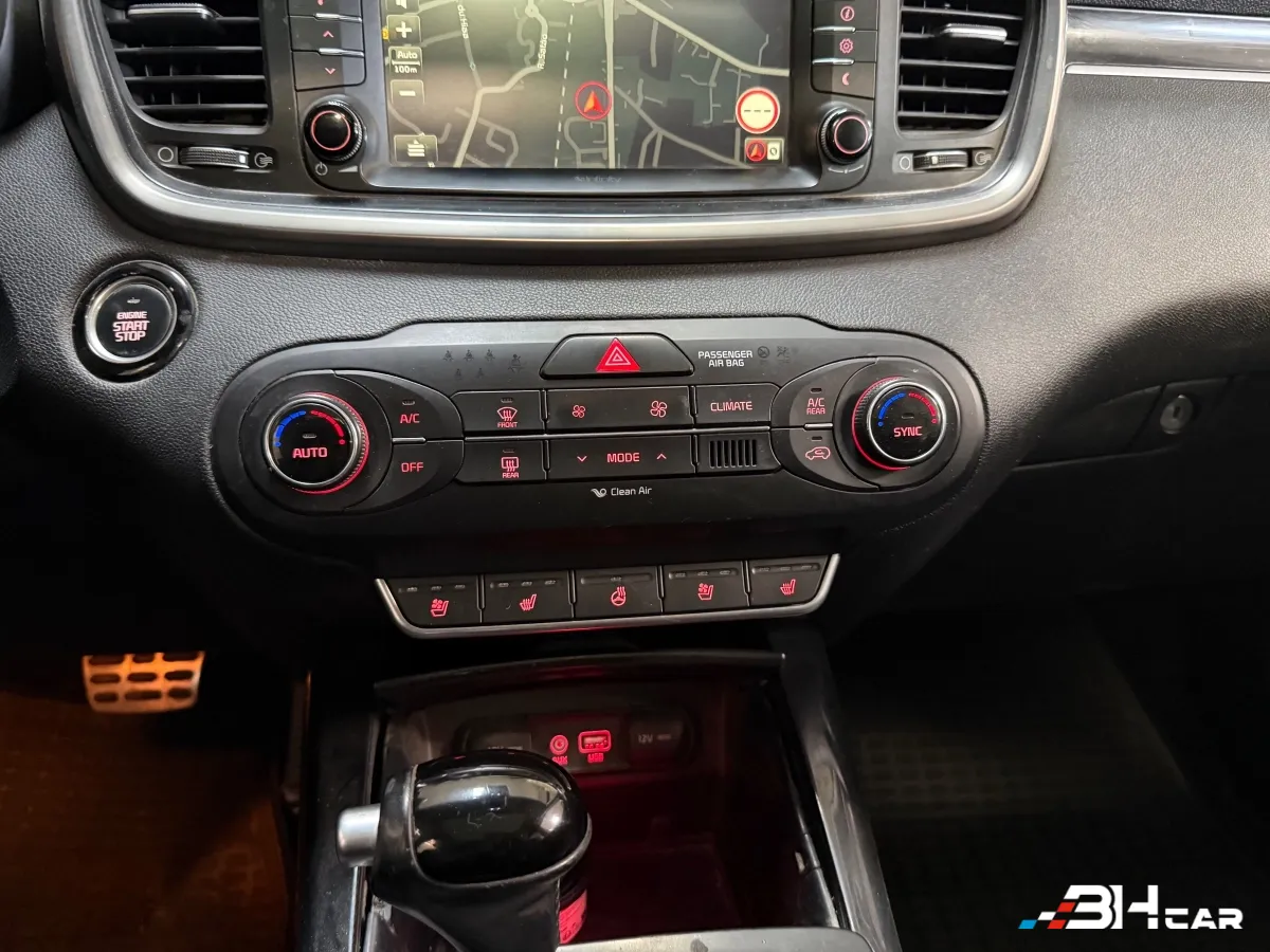 Kia Sorento - photo 26