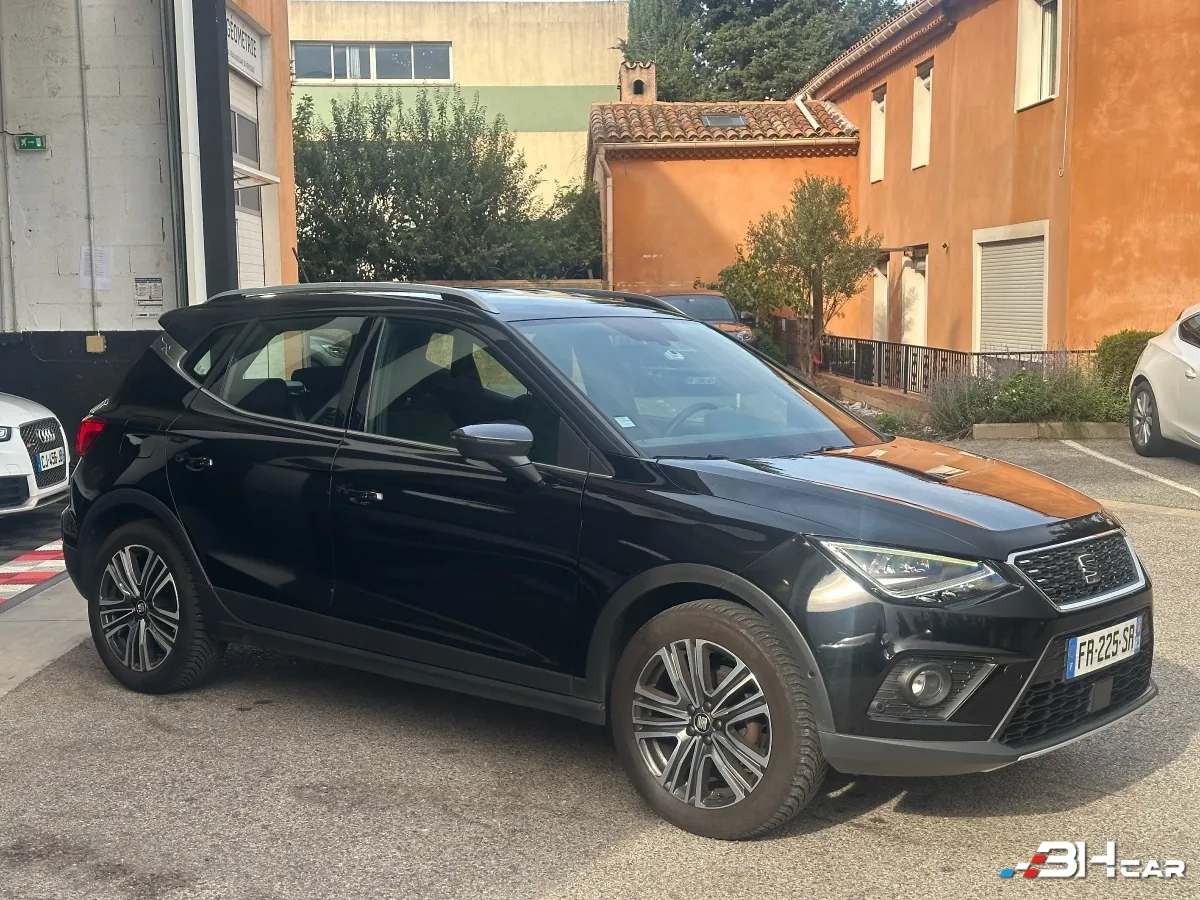 Seat Arona - photo 4