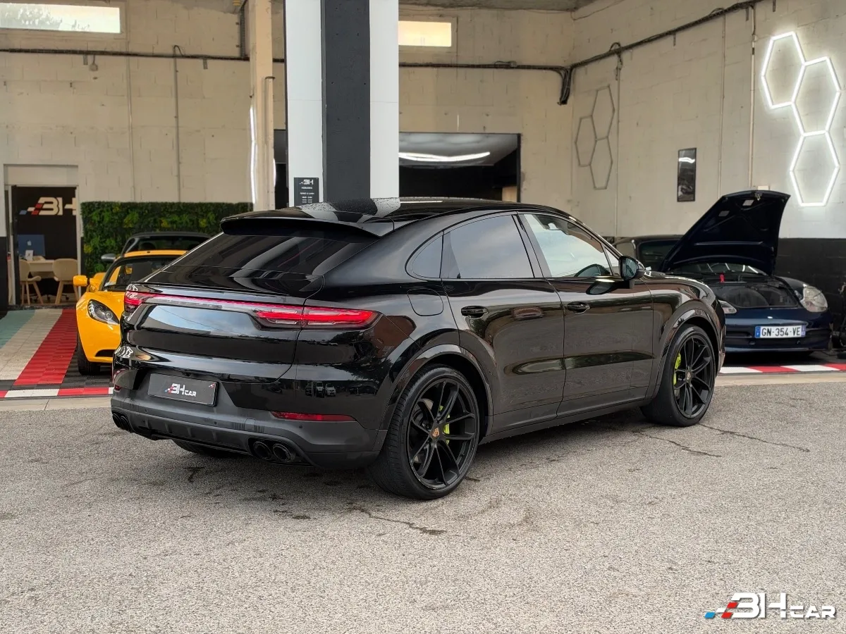 Porsche Cayenne - photo 6