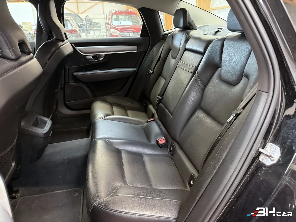 Volvo S90 - photo 13