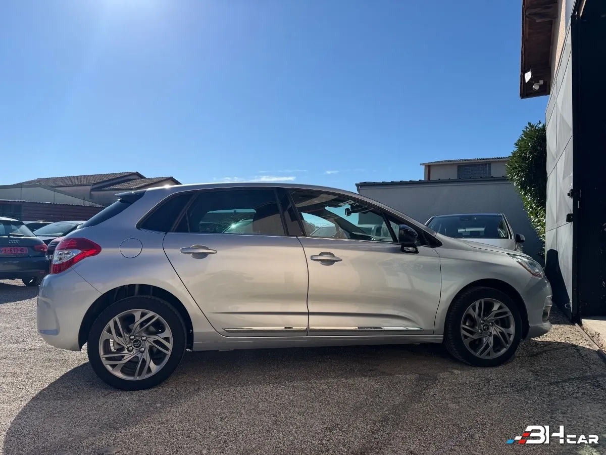 Citroen C4 - photo 8