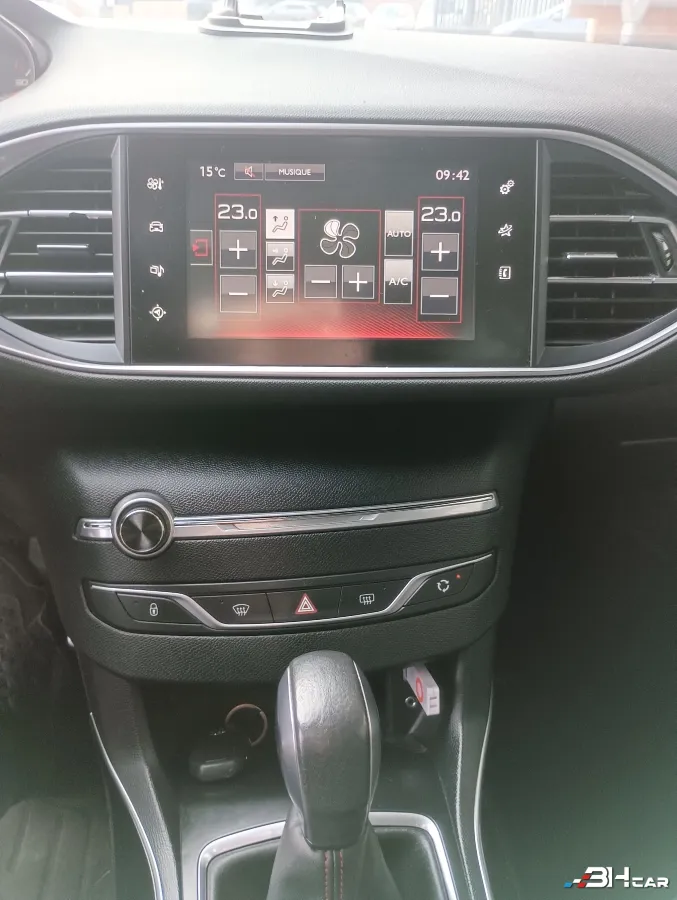 Peugeot 308 - photo 31