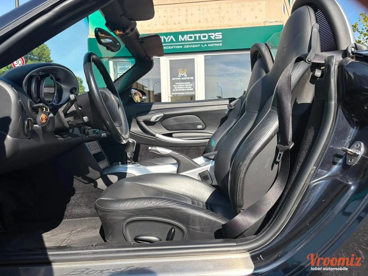 Porsche Boxster 