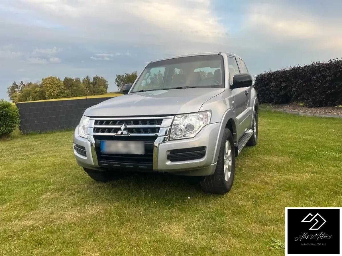 Mitsubishi Pajero 