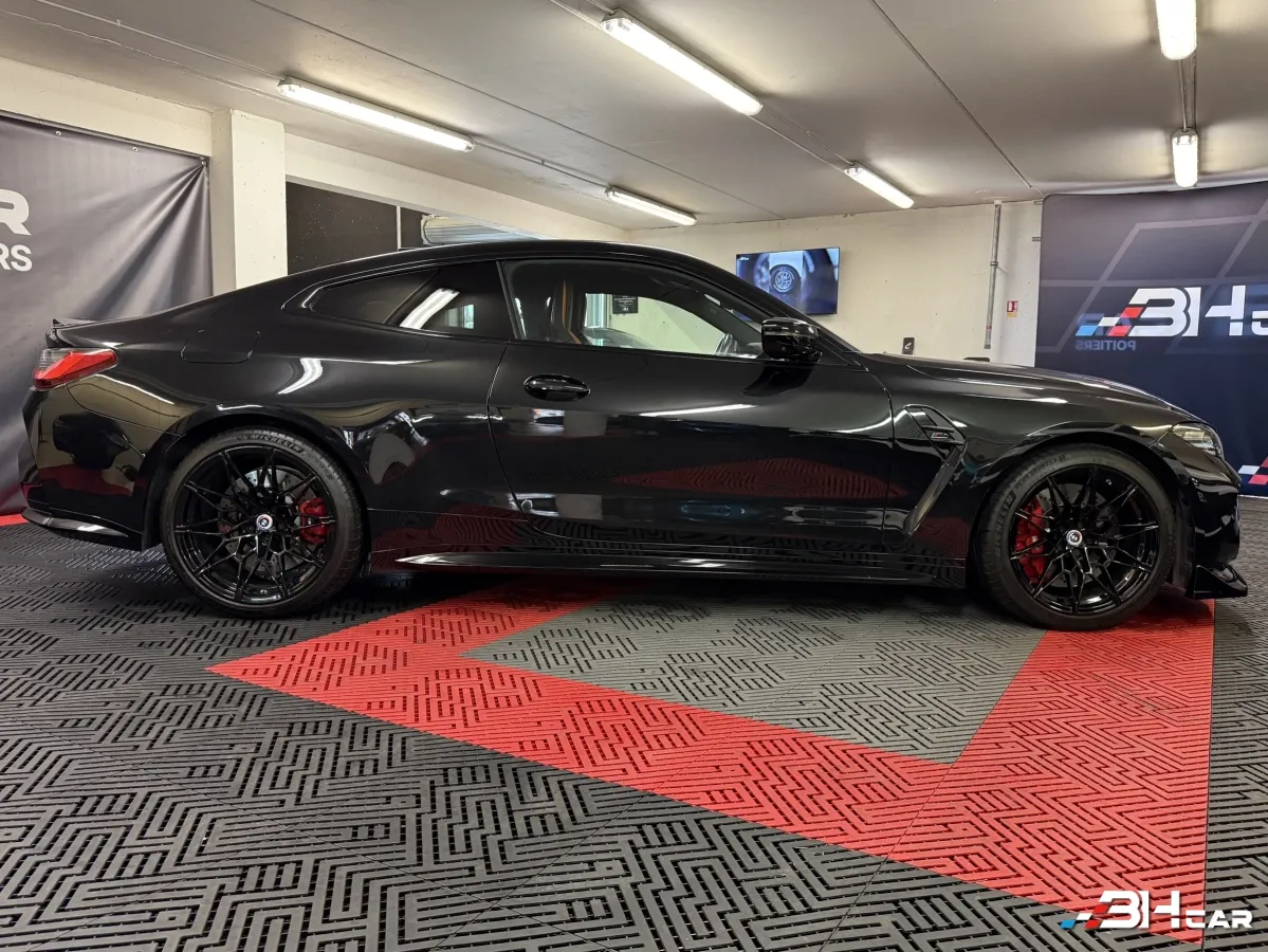 Bmw M4 - photo 5