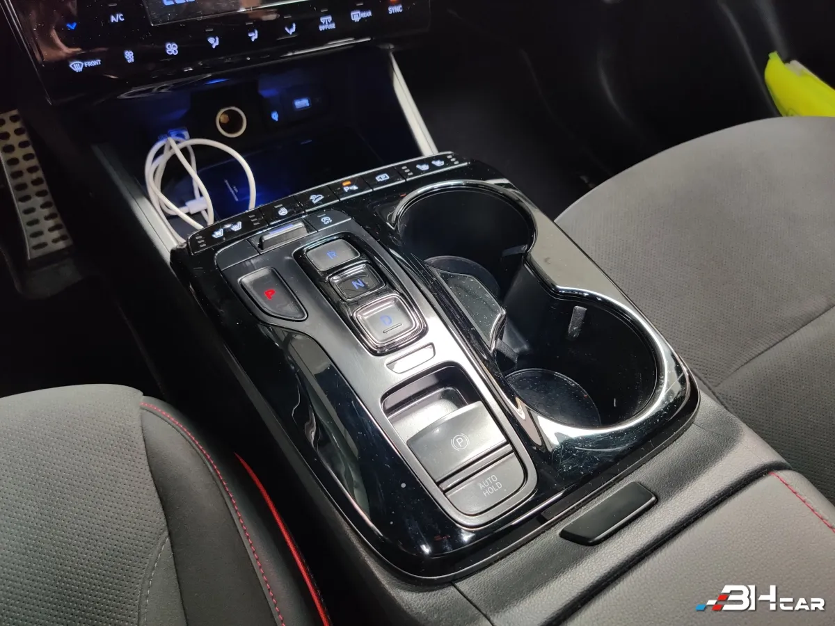 Hyundai Tucson - photo 12