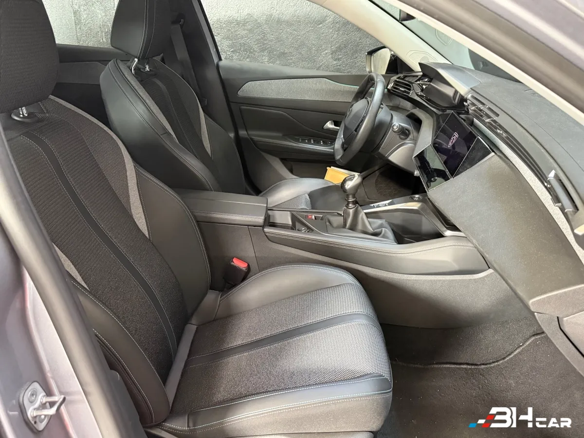Peugeot 308 - photo 17