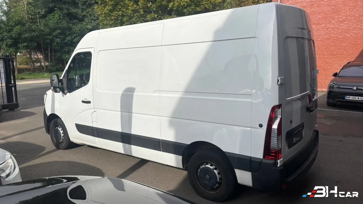 Renault Master Vu - photo 4