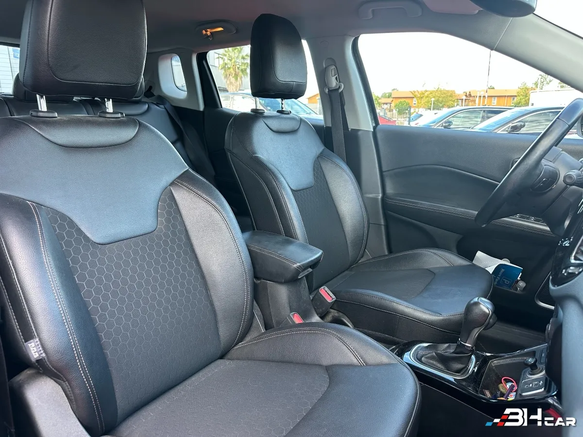 Jeep Compass - photo 10