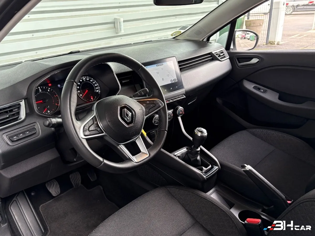 Renault Clio - photo 9