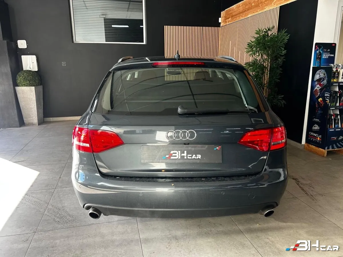 Audi A4 - photo 6