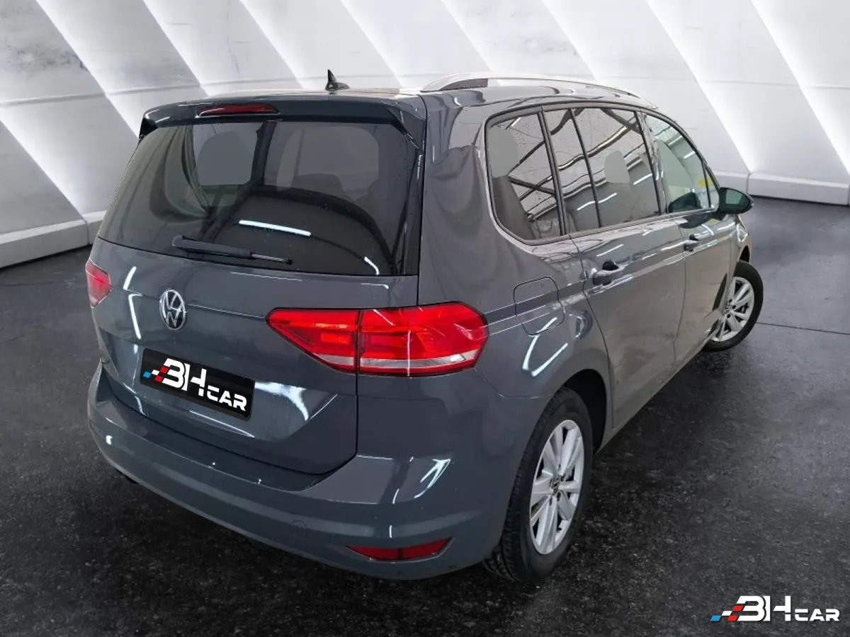 Volkswagen Touran - photo 4