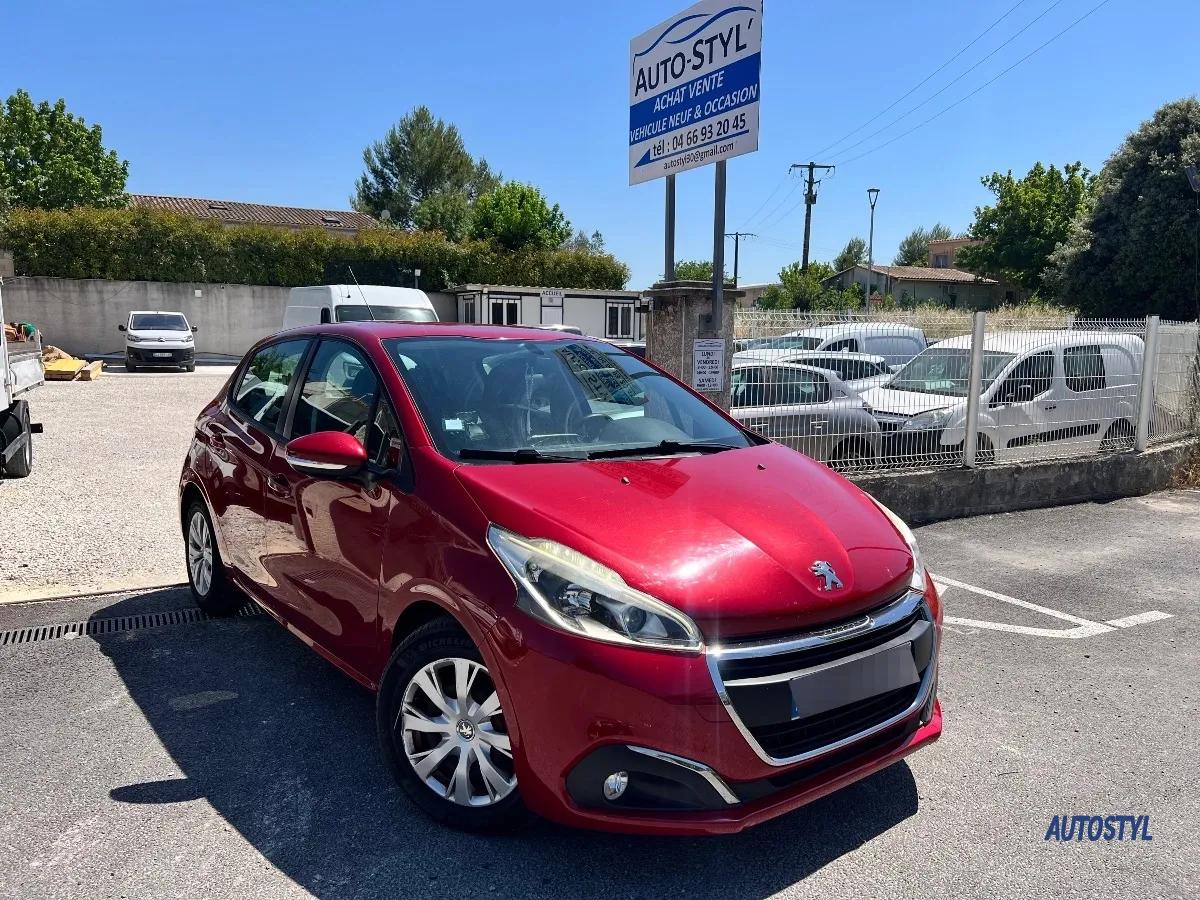 Peugeot 208