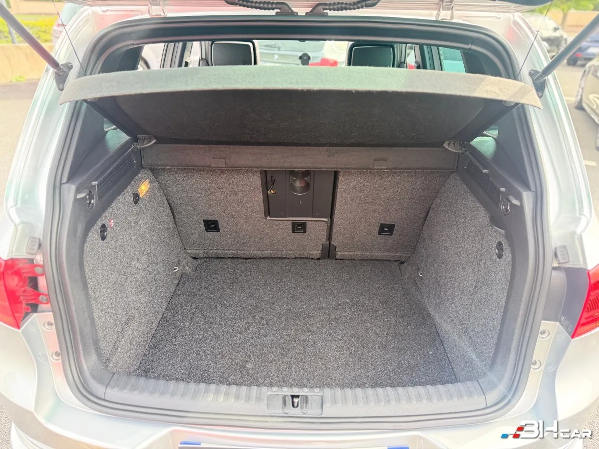 Volkswagen Tiguan - photo 16