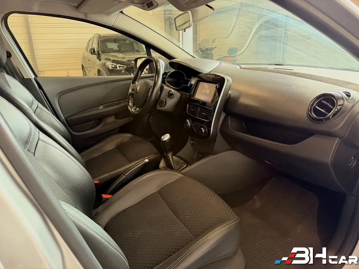 Renault Clio - photo 10
