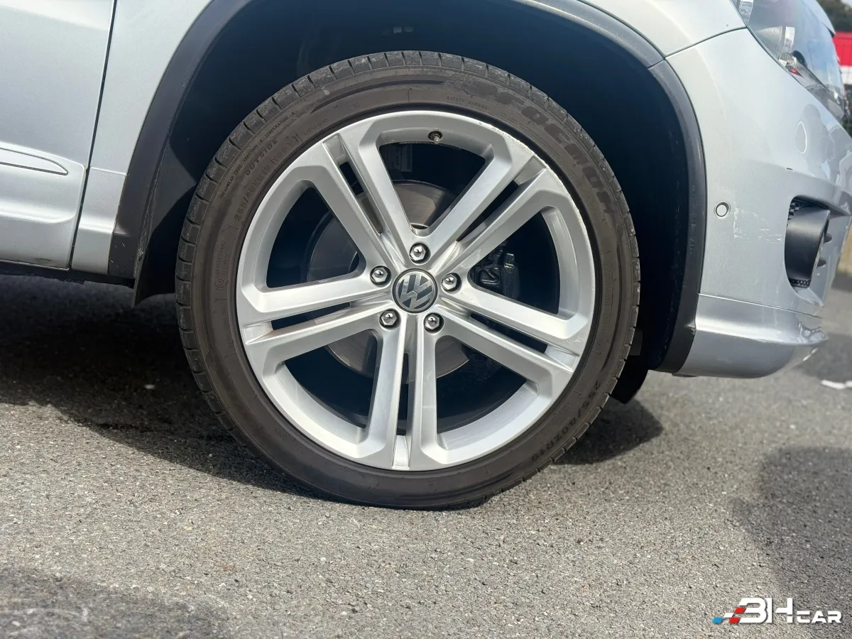 Volkswagen Tiguan - photo 28