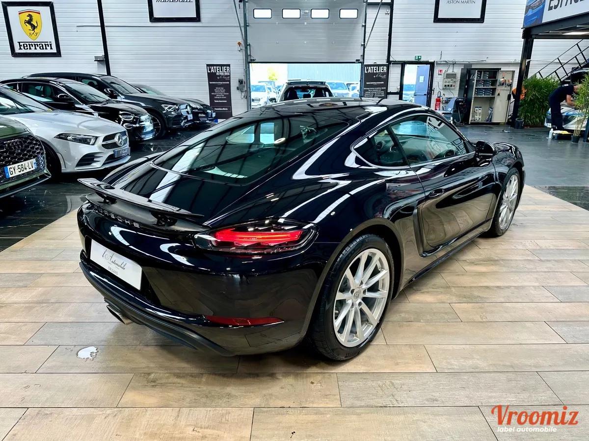 Porsche 718 Cayman 