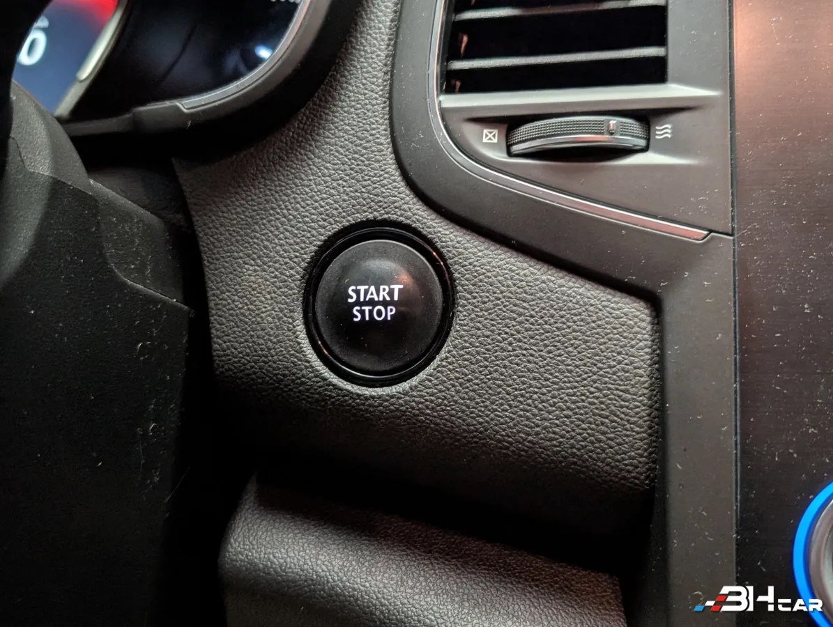Renault Megane - photo 14