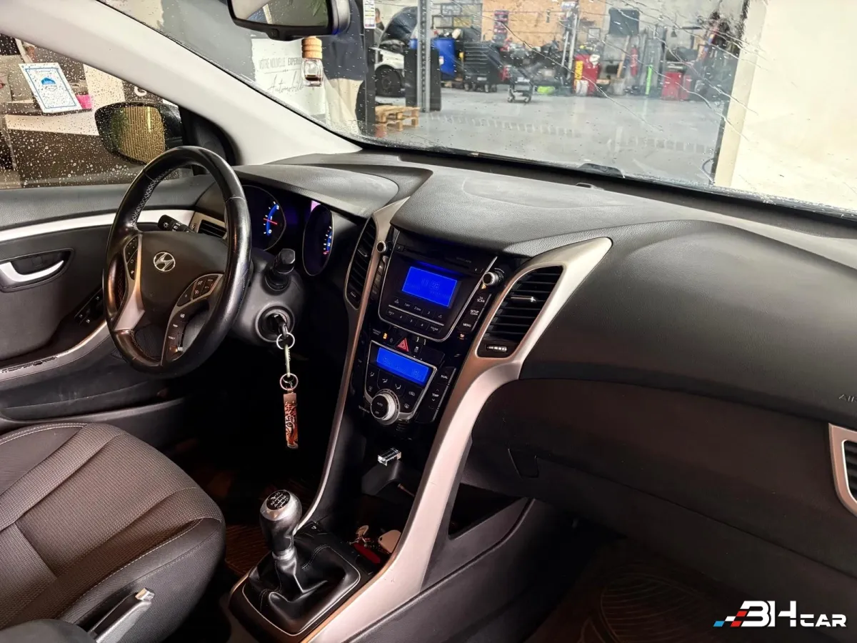 Hyundai I30 - photo 14
