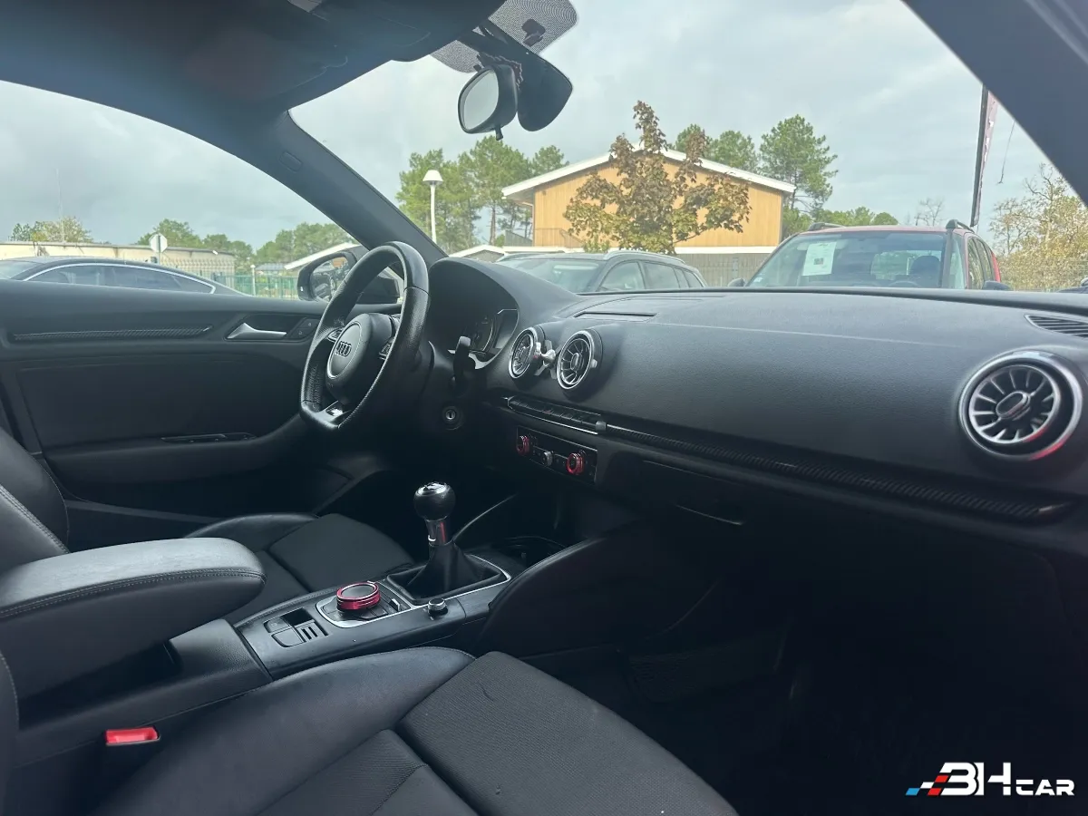 Audi A3 - photo 8